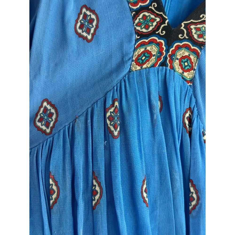 FARM Rio Anika Tiles Blue Maxi Dress Multicolor Size S Fabric Pull - Picture 8 of 14
